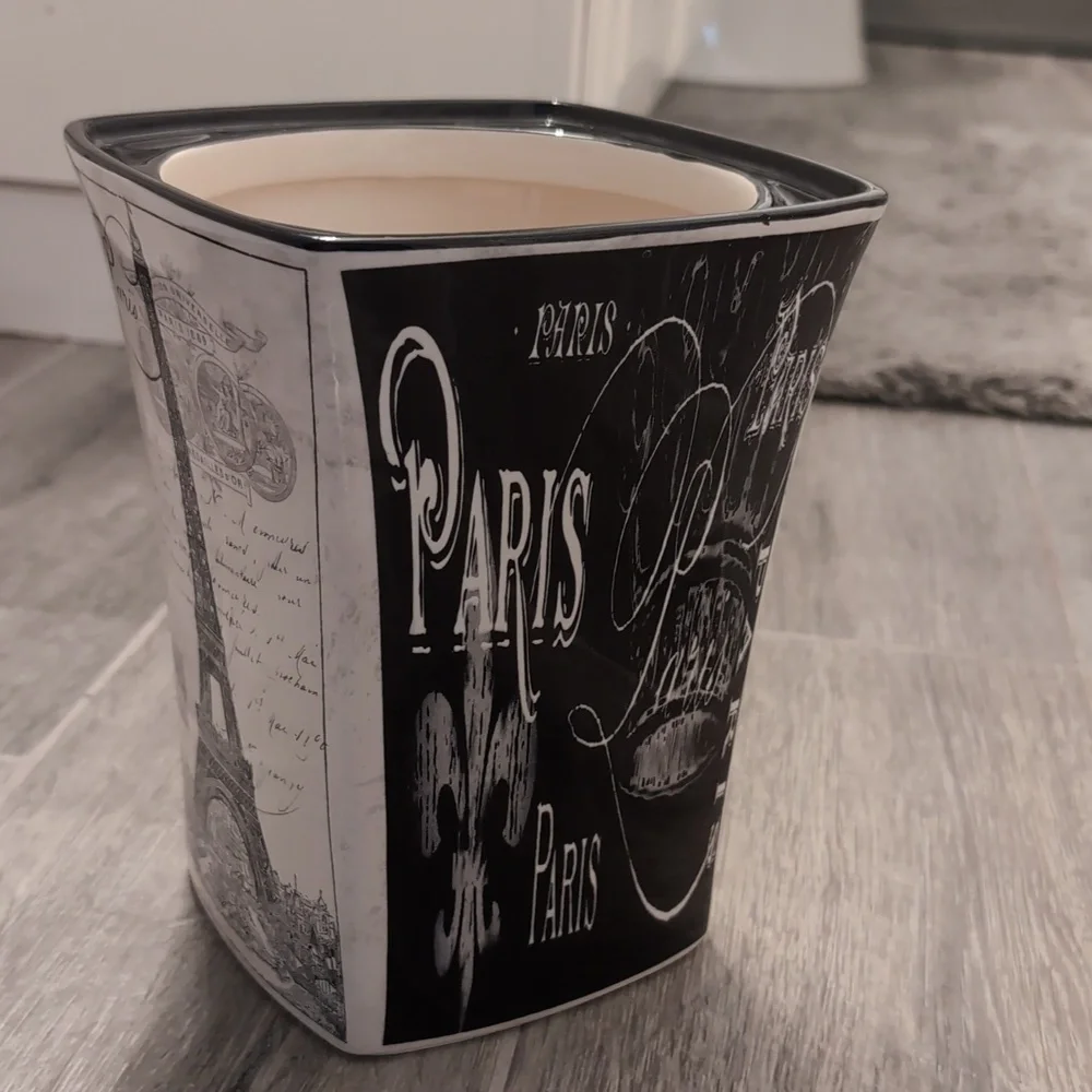 Paris Themed Black and White Ceramic Vase - Picture 2 of 4
